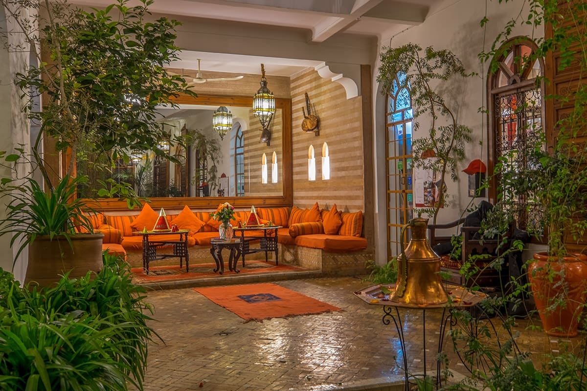 Salon patio traditionnel marocain